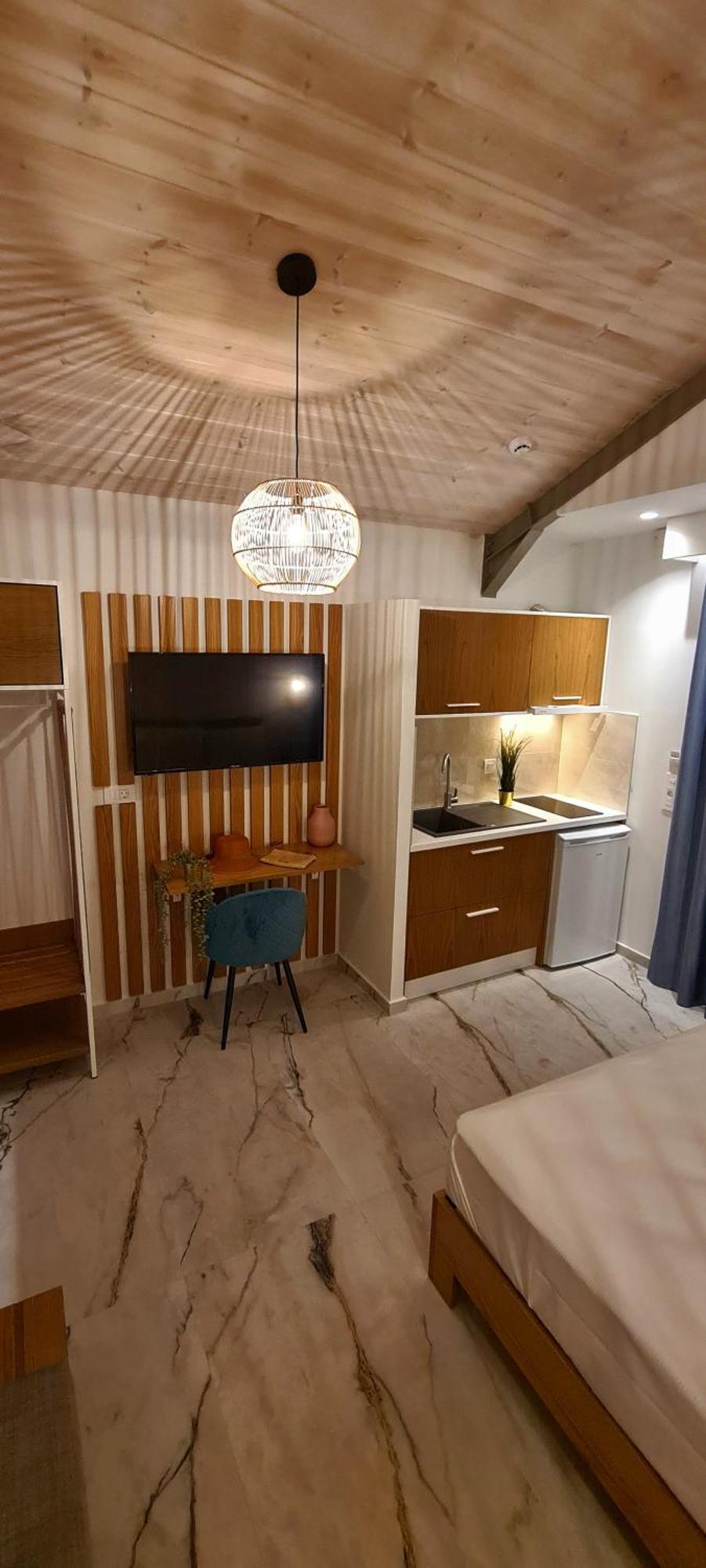 Costa Anastasia_Sea View Suites Nea Vrasna Room photo